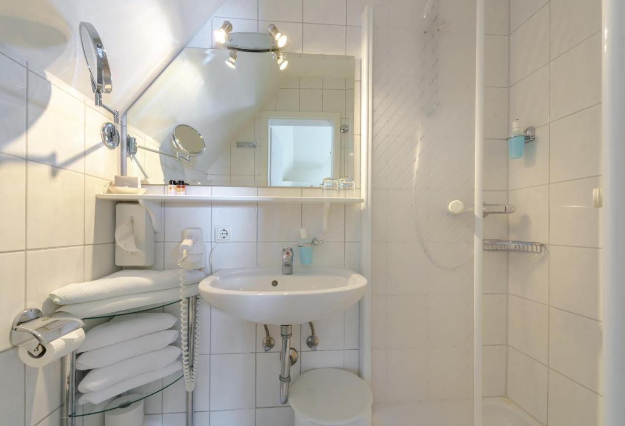 Hotel "Malerwinkel" Gmbh Seeon-Seebruck Chambre photo
